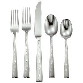 Oneida Fusion Dinner Fork 18/10 Stainless